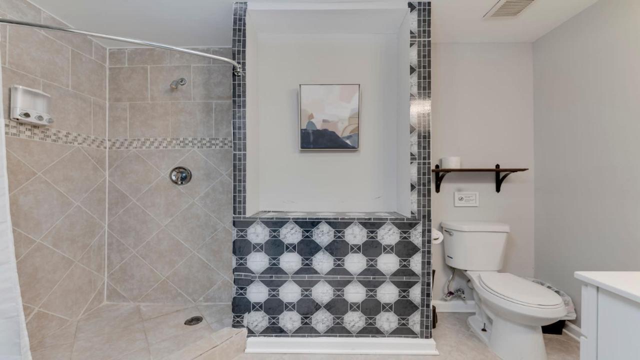 Stylish 3Br 3Ba Colonial House By Cozysuites الإسكندرية، فيرجينيا المظهر الخارجي الصورة